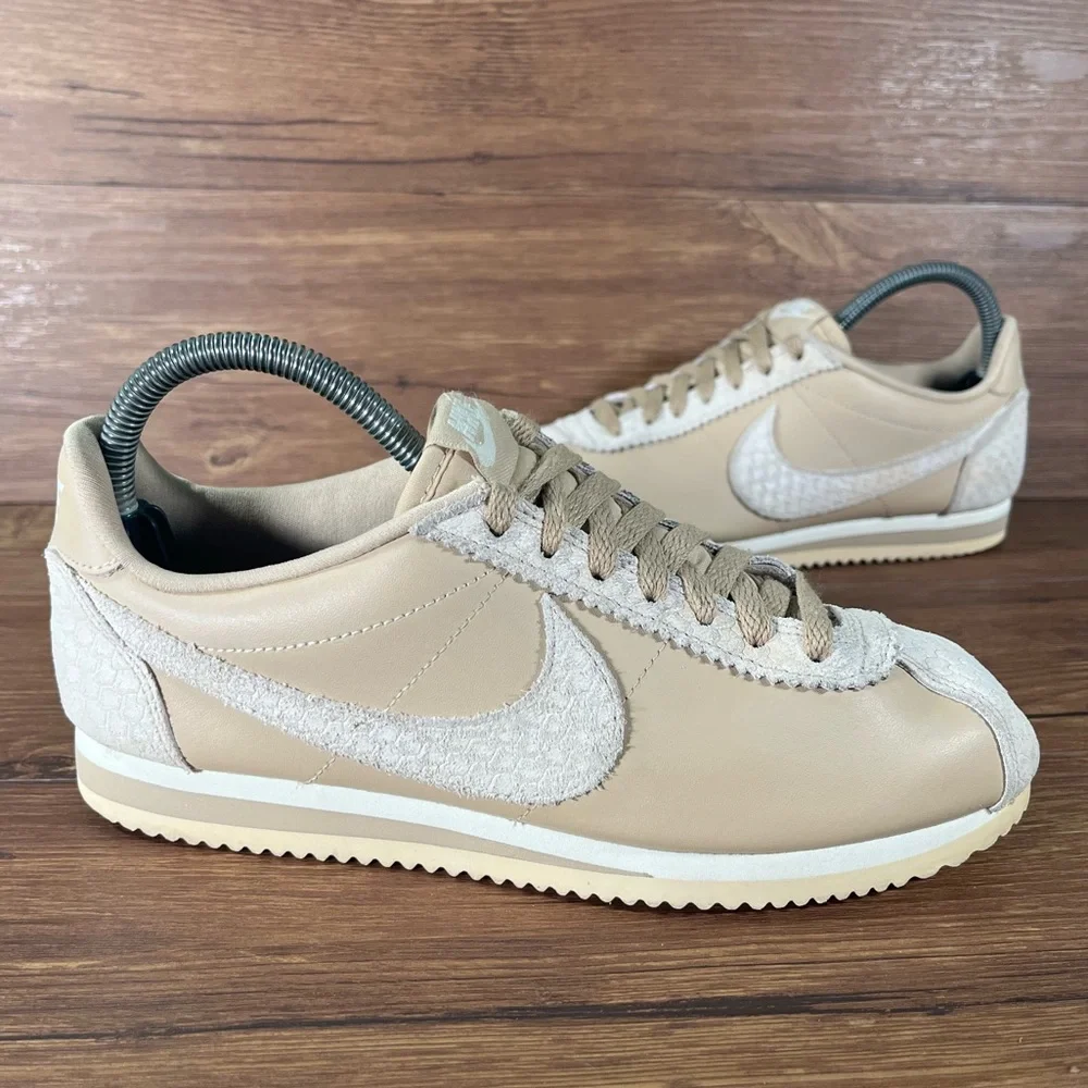 NIKE CORTEZ PREMIUM ‘Beige’ Leather Vintage Sneakers Women’s Size 8 Shoes - Picture 1 of 11